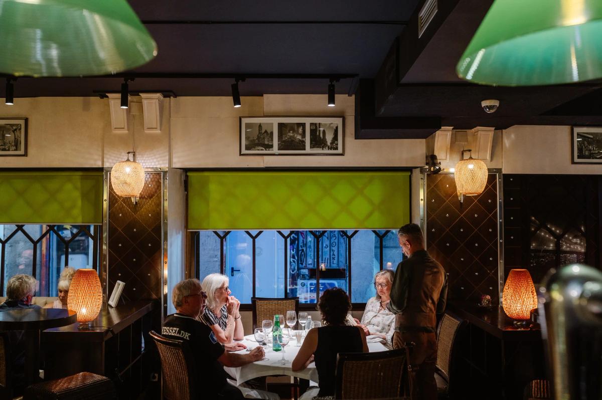 Cómo organizar una cena de grupo o evento de empresa perfecto en el centro de Barcelona