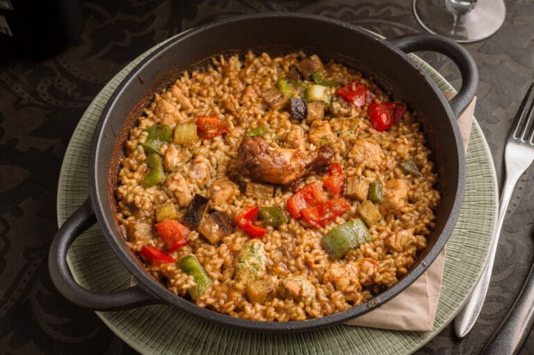 Chicken paella